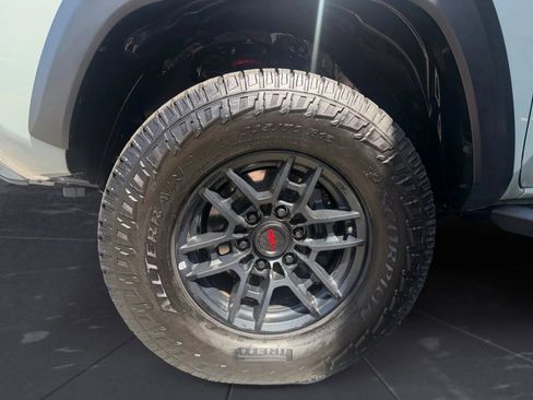 Used 2021 Toyota Tacoma TRD Pro AWD/4WD image 32