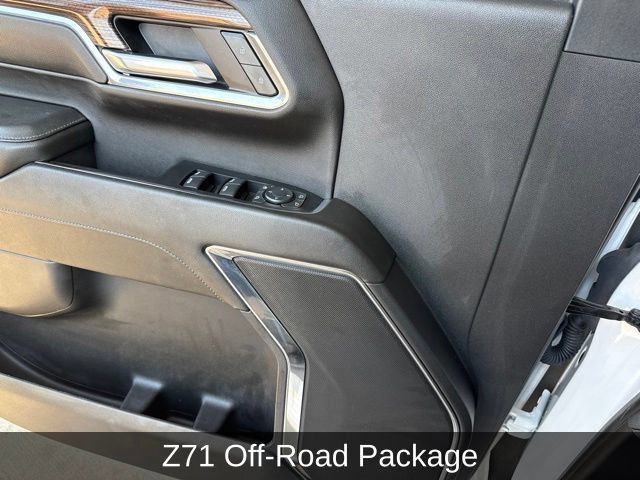 Used 2024 Chevrolet Silverado 2500 LT w/ Z71 Sport Edition AWD/4WD image 20