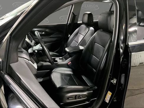 Used 2022 GMC Terrain SLT w/ Infotainment Package II AWD/4WD image 13
