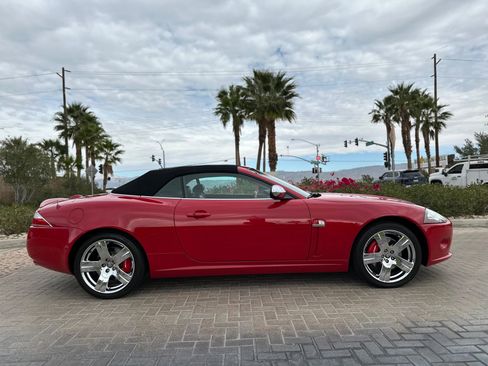 Used 2007 Jaguar XK Convertible image 11