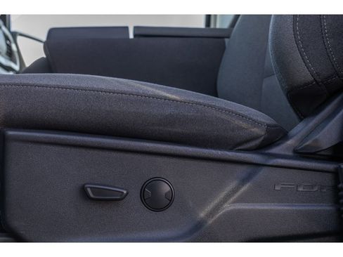 Used 2025 Ford F150 XLT w/ Equipment Group 301A Standard image 16