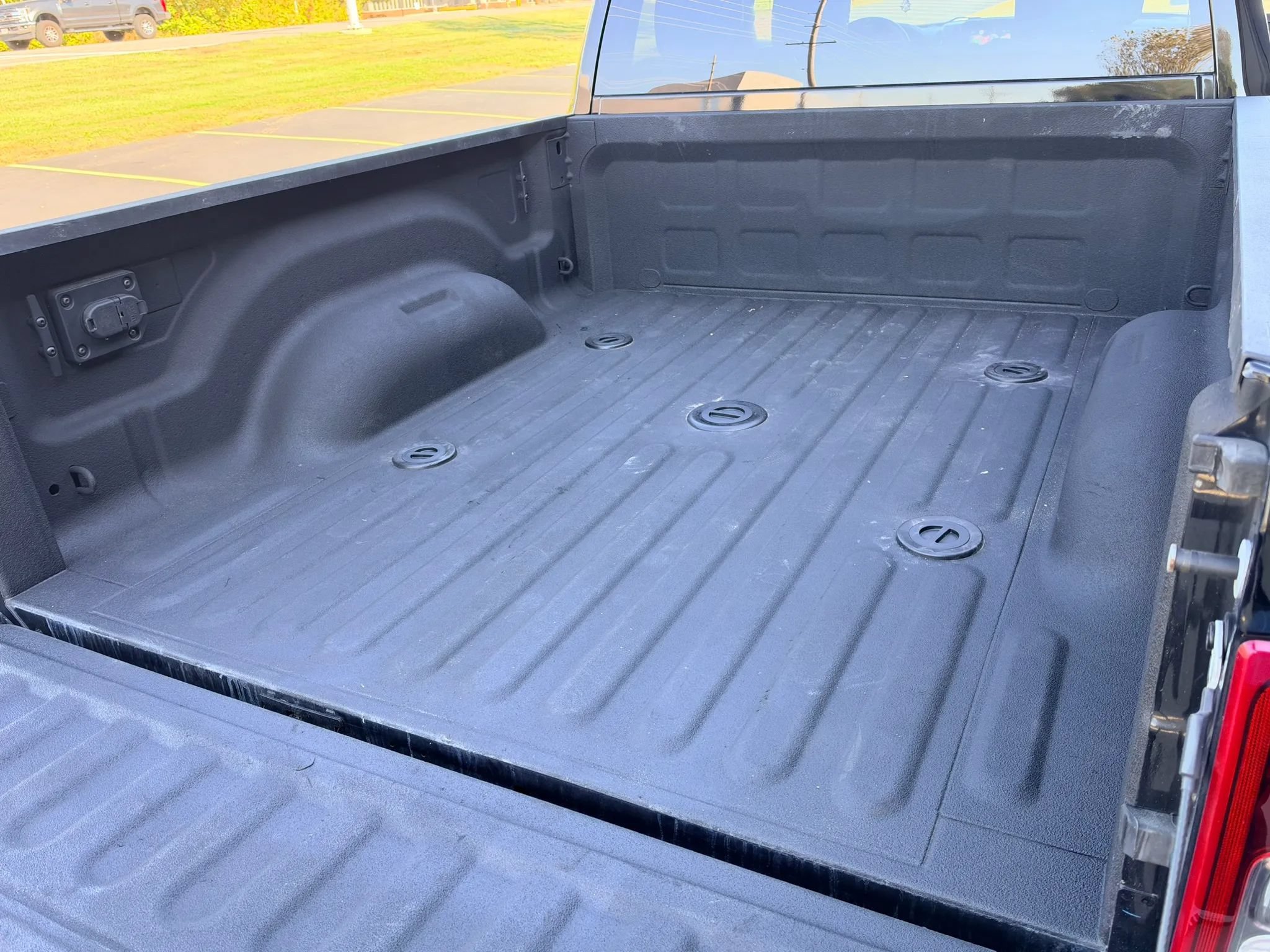 Used 2024 RAM 2500 Big Horn w/ Night Edition AWD/4WD image 33