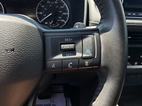 Certified 2026 Nissan Rogue SV AWD/4WD image 35