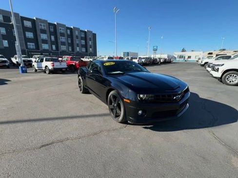 Used 2010 Chevrolet Camaro SS w/ RS Package image 2