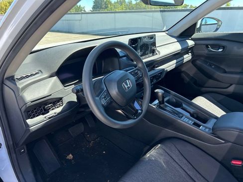 Used 2024 Honda Accord LX image 7