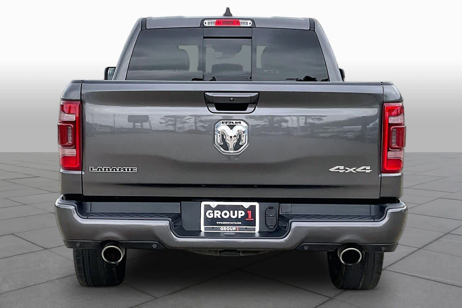 Used 2023 RAM 1500 Laramie AWD/4WD image 5