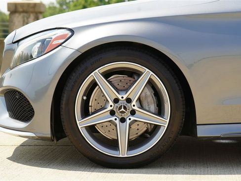 Used 2017 Mercedes-Benz C 300 Cabriolet image 34
