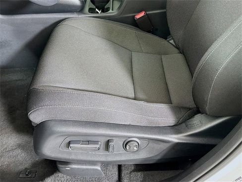 Certified 2024 Honda CR-V EX image 25