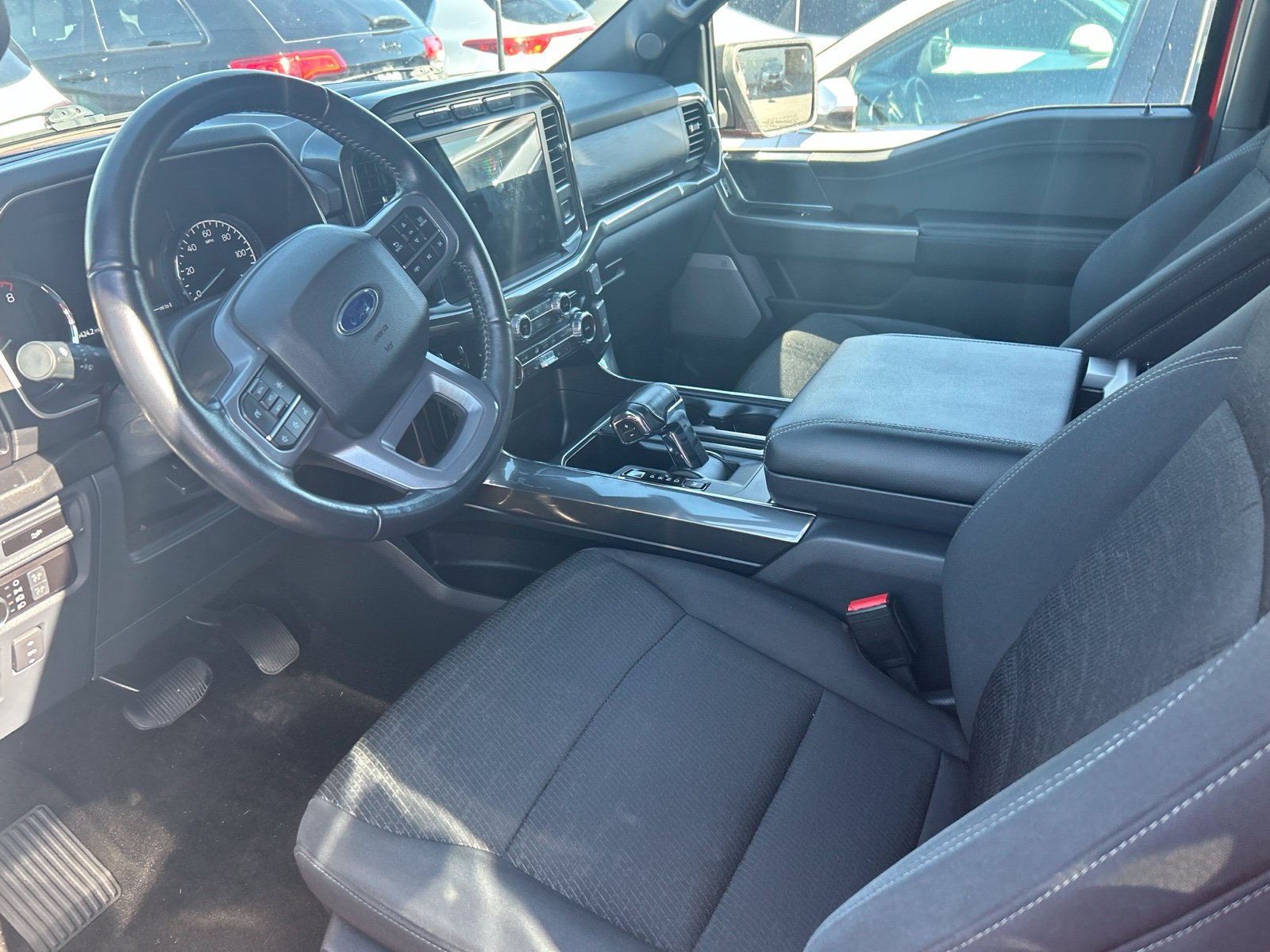 Used 2022 Ford F150 XLT w/ Equipment Group 302A High AWD/4WD image 5