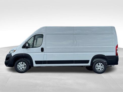 New 2026 RAM ProMaster 2500 w/ Quick Order Package 22G SLT FWD image 4