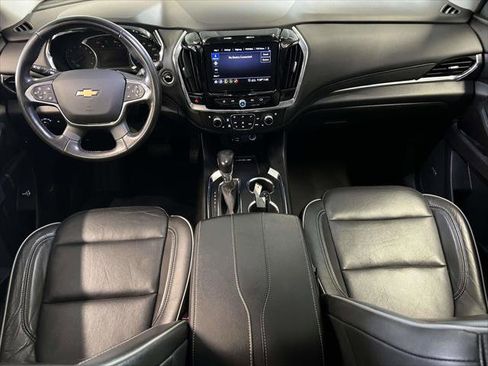 Used 2021 Chevrolet Traverse High Country image 14