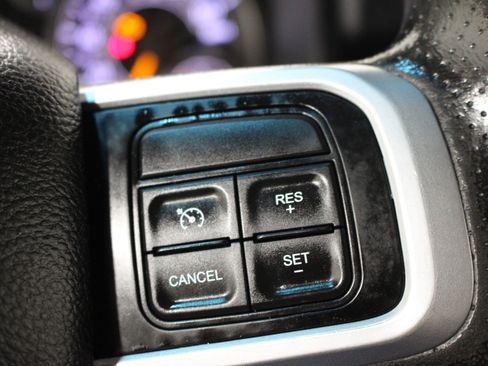 Used 2019 RAM 2500 Big Horn AWD/4WD image 10