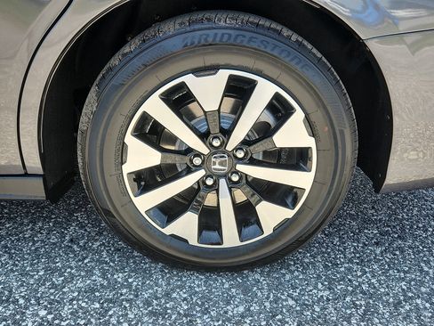 New 2026 Honda Odyssey EX-L image 5