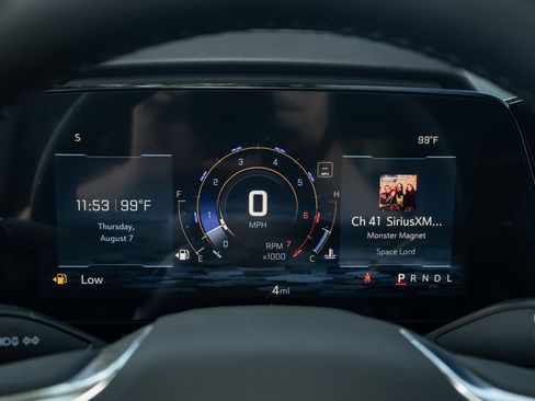 New 2025 Chevrolet Suburban Premier image 26