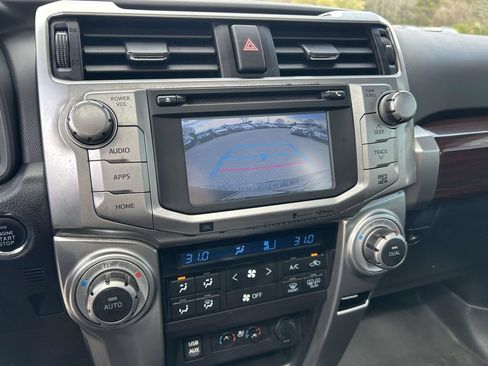 Used 2016 Toyota 4Runner Limited AWD/4WD image 23