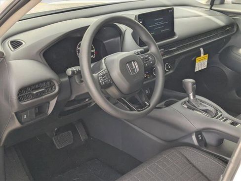 New 2026 Honda HR-V LX image 3