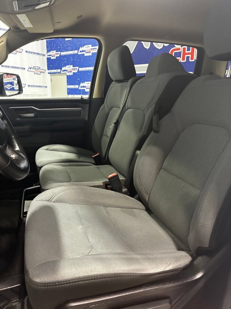 Used 2020 RAM 1500 Big Horn AWD/4WD image 12