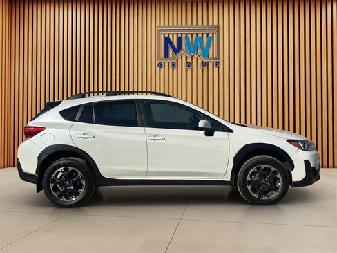 Used 2021 Subaru Crosstrek 2.0i Premium AWD/4WD image 17