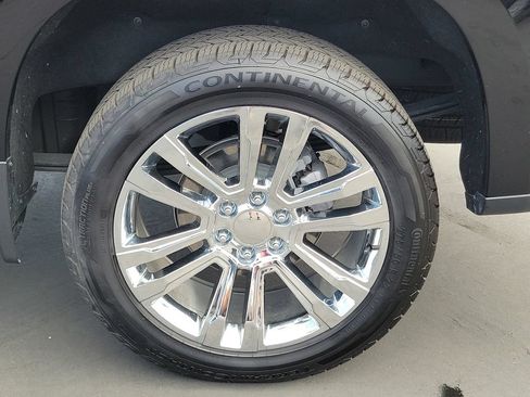 Used 2024 Chevrolet Silverado 1500 LTZ w/ Technology Package RWD image 34