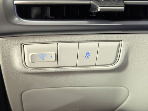 New 2026 Hyundai Tucson SE FWD image 13