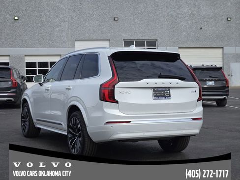 Certified 2026 Volvo XC90 B6 Plus w/ Protection Package Premier image 4