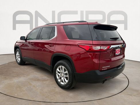 Used 2019 Chevrolet Traverse LT FWD image 9