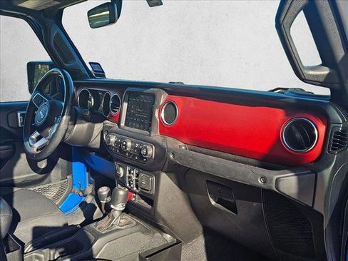 Used 2021 Jeep Gladiator Rubicon image 17