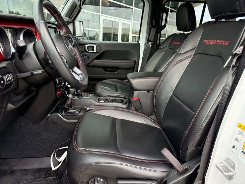 Used 2018 Jeep Wrangler Unlimited Rubicon AWD/4WD image 16