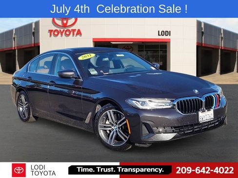 Used 2021 BMW 530i w/ Premium Package RWD image 1