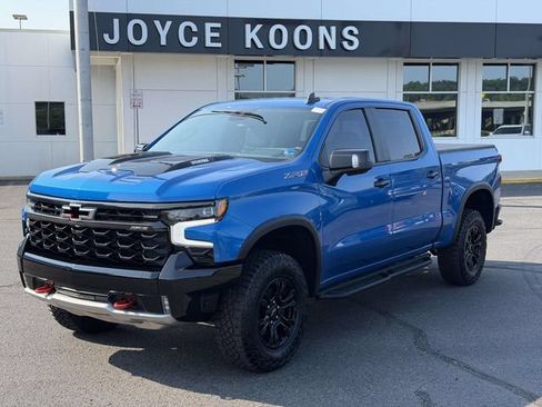 Used 2024 Chevrolet Silverado 1500 ZR2 AWD/4WD image 4