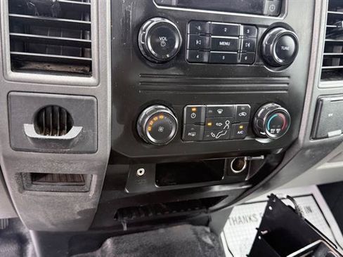 Used 2017 Ford F250 XL w/ Power Equipment Group RWD image 20