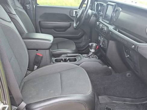 Used 2021 Jeep Wrangler Unlimited Sport AWD/4WD image 17