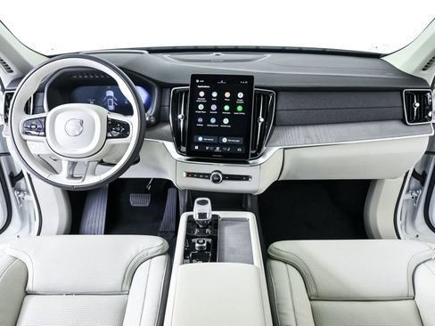 New 2026 Volvo XC90 T8 Ultra AWD/4WD image 18