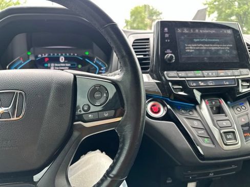 Used 2022 Honda Odyssey Elite image 40