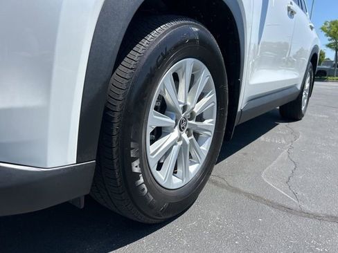 Used 2024 Toyota Grand Highlander AWD image 14