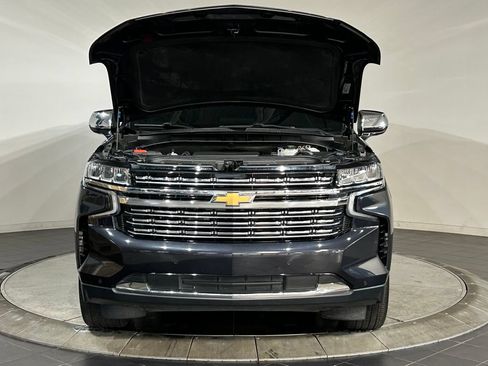 Used 2023 Chevrolet Suburban Premier AWD/4WD image 89