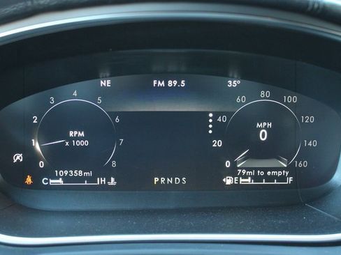 Used 2019 Lincoln Nautilus Select image 9