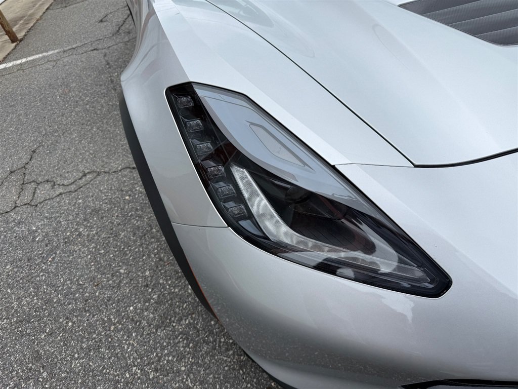 Used 2018 Chevrolet Corvette Z06 w/ Battery Protection Package RWD image 16