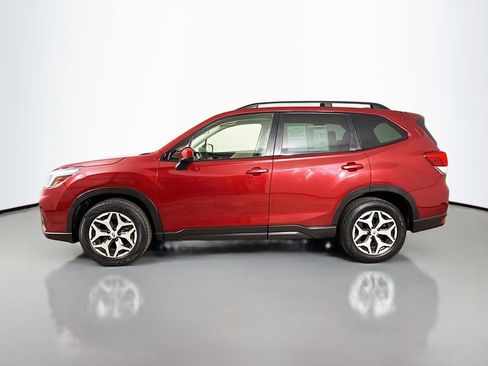 Used 2020 Subaru Forester Premium image 4