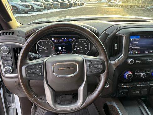 Certified 2021 GMC Sierra 1500 Denali w/ Driver Alert Package II image 17