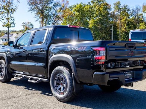 New 2026 Nissan Frontier PRO-4X w/ Pro-4x Convenience Package image 7