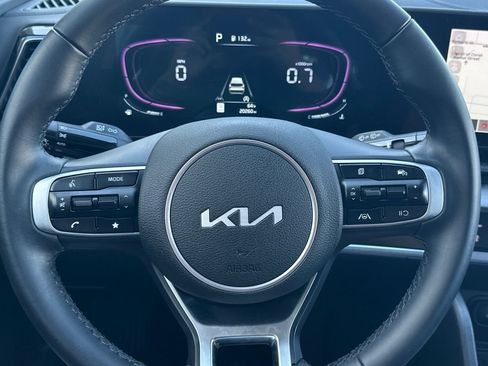 Certified 2025 Kia Sportage EX AWD/4WD image 23