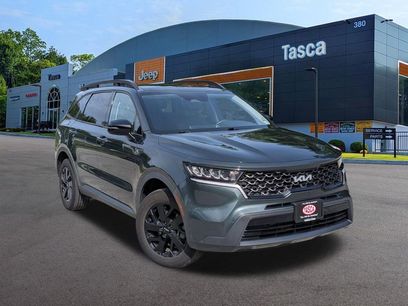 Used 2022 Kia Sorento S w/ Panoramic Sunroof Package
