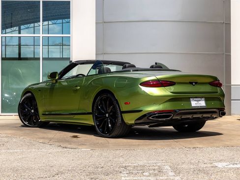 Certified 2025 Bentley Continental GTC AWD/4WD image 12