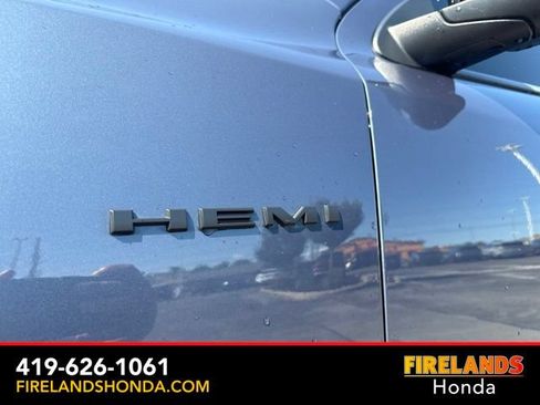 Used 2021 Dodge Durango R/T w/ Blacktop Package AWD/4WD image 9