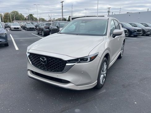 New 2025 MAZDA CX-5 AWD 2.5 S w/ Premium Plus Pkg image 15