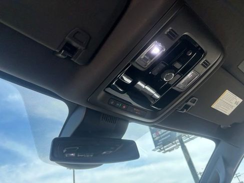 New 2026 Chevrolet Suburban LT w/ Comfort Package AWD/4WD image 21