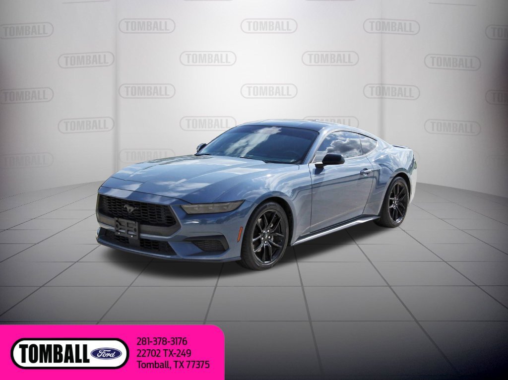 Used 2024 Ford Mustang Coupe RWD image 3