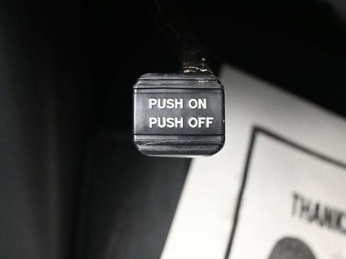 Used 2024 Nissan Titan PRO-4X w/ Pro-4x Utility Package image 9