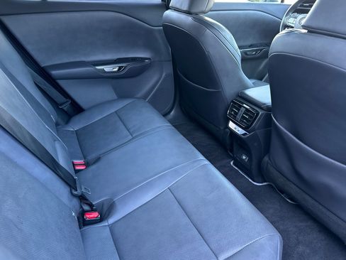 Certified 2023 Lexus RZ 450e Premium image 30